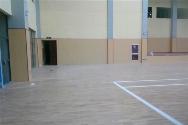 運(yùn)動(dòng)木地板
